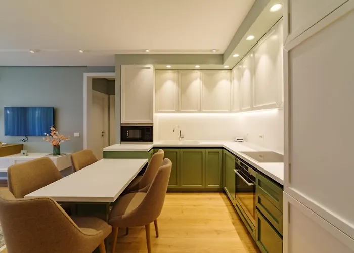 Luxury In Тирана